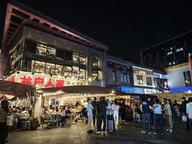 成都这三条商业街，藏着怎样的消费密码？
