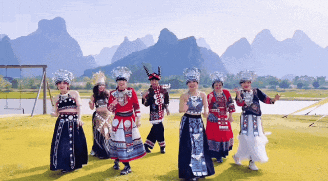 十一来宜都！看烟花秀、打铁花、万株菊花……
