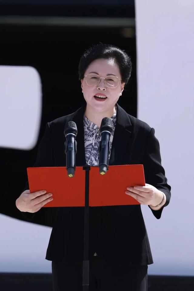 “光影绽放中国行·跟着电影游吉林”启动！陈宝国刘之冰等星光共赴影旅之约