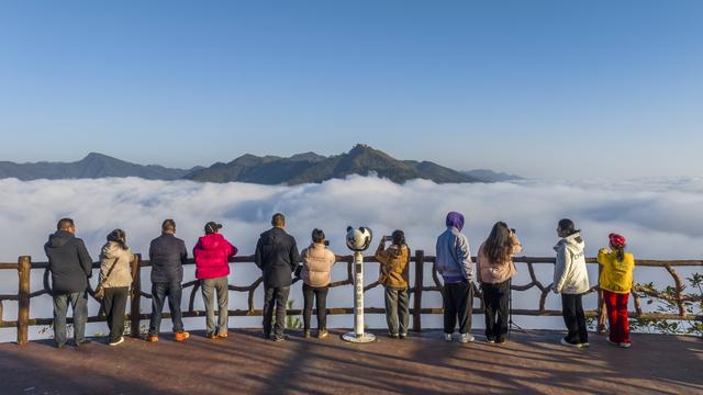 福地怀化·风物季｜云海流金醉洪江——洪江区密岩尖观日出掠影