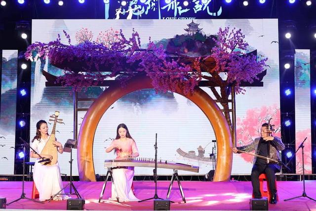 槐荫为媒传千古 文旅消费启新篇——孝南七夕会场激起“节庆+消费”新热潮