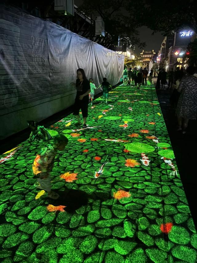 跨越时空视觉盛宴点亮松江璀璨夜空！第二届上海国际光影节松江分会场炫目开启