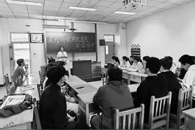 中北大学心理辅导站举办诵读活动图片