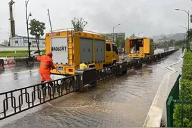 杭州地铁3号线石马站附近积水严重？潮新闻探访：排水进行中图片