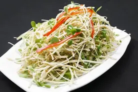 豆芽有3宝，防癌又抗老！黄豆芽、绿豆芽、黑豆芽哪种更好？图片