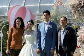 他们同一天官宣结婚！热搜第一！现场众星云集，全是熟面孔图片
