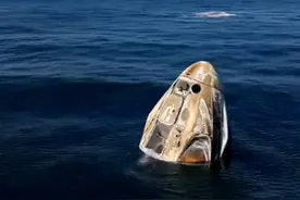 一次迟来的回家之旅！美国宇航员滞留太空九个月后返回地球图片