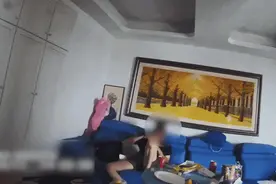 浙江一妈妈崩溃报警：快抓我儿子儿媳图片