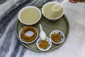 锐评｜豆汁儿“游客尝鲜版”不妨一试图片