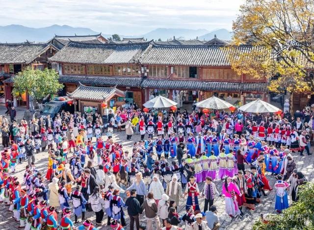 小曲一响，硬控全场！丨15秒看云南