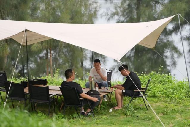 是时候爆火了，这座“天赋异禀”的小山村，来了就想当”新村民”！