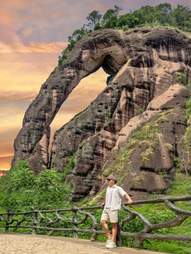 当龙虎山景点开启朋友圈，画风居然是这样！