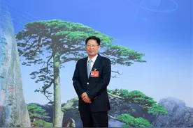 全国人大代表、阜阳市委书记刘玉杰：奋楫争先，勇当皖北全面振兴排头兵图片