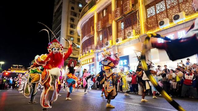 意犹未尽！清城这场“潮”级嘉年华，大家直呼没玩够~