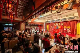 （寻味中华丨非遗）源于市井 天津相声里的烟火与人情图片