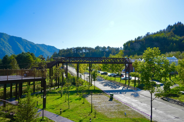 乘着高铁游白山 | 双节同庆 G331五彩边境自驾4日游