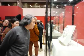 刘开渠人民英雄纪念碑浮雕原始稿捐赠国家画院图片