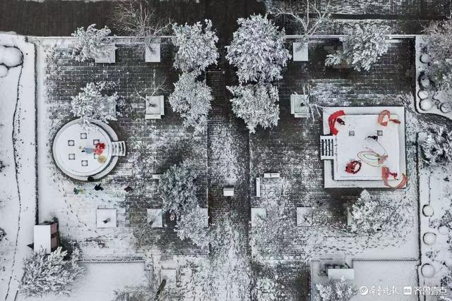 华山冬雪舞祥龙