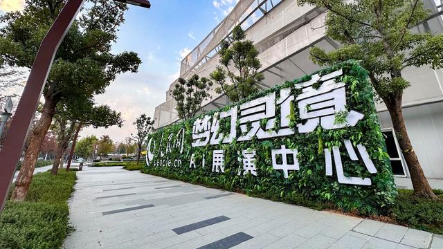 武汉人“破防”：这个老地方藏着心跳，正适合秋天去！