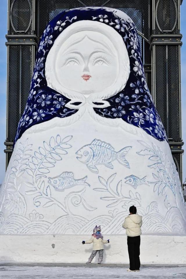 这个冬天，来黑龙江看大雪人吗？