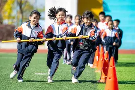 引导孩子养成锻炼习惯 家庭不能缺位图片