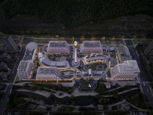 周末别宅家了！乐队驻唱+甘蔗节+夜市 ，这里烟火气拉满～