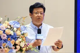 全球知名创新教育专家齐聚青岛这所学校，纵论“教育与AI”之道图片