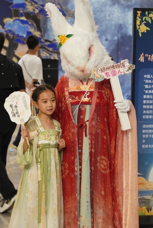 中秋邂逅国庆，郑州这8天有戏，等你来撩！