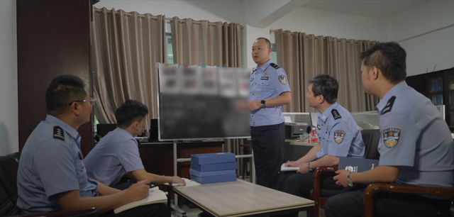 28年前“花坛藏尸案	”告破，凶手因无力偿还欠款杀害女子	，作案后频繁出境韩国，整容改名潜逃多年终落网