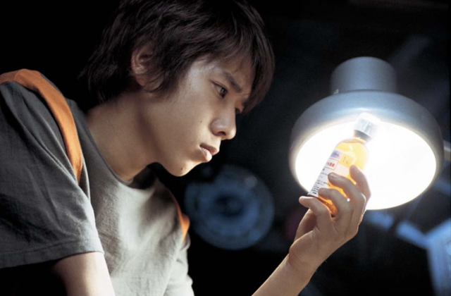 从保险职员到小说大师：贵志佑介的笔下藏着怎样的日本社会？