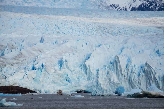 行摄拉美｜莫雷诺冰川——地球另一端跳动的“蓝色心脏”