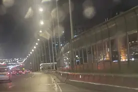 南浦大桥、杨浦大桥实施交通安全设施专项提升工程图片