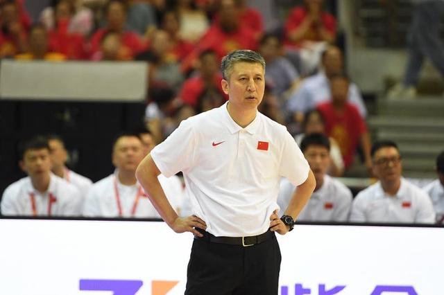 媒体：中国男篮获得奖牌不易