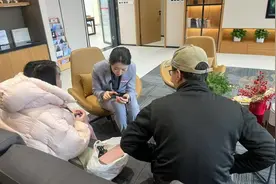 招商银行经区支行：细心服务识骗局 守护资金获赞誉图片