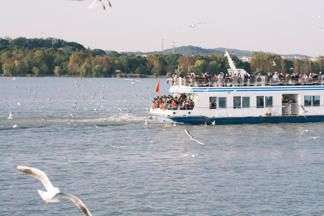 从站台到风景→无锡冬日最美交通线