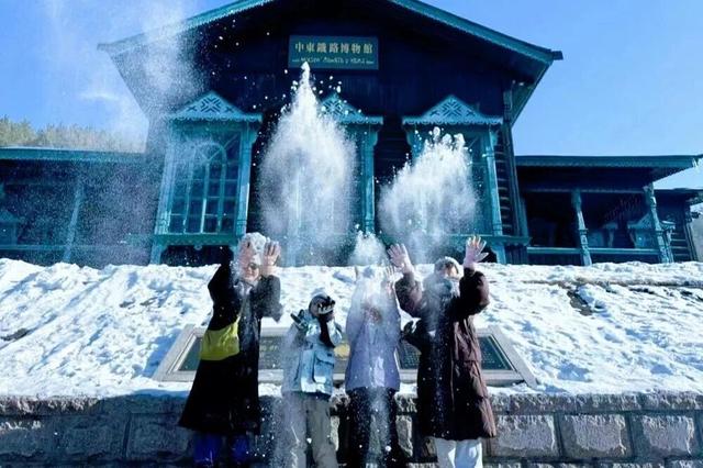 【亲子营】超多冰雪玩法!带孩子来一场哈尔滨亲子奇遇记