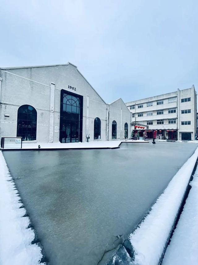 收藏！市北初雪限定美景，看完想立刻出门