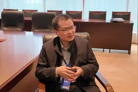 中传文创鲜海军：为彝绣企业提供IP孵化、IP运营等赋能服务图片