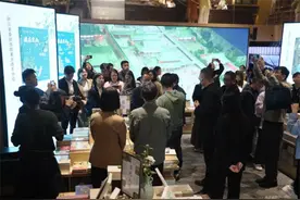 “文化中国行”集中采访活动走进清河坊历史街区 体验南宋文化之旅图片
