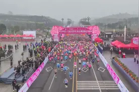 12000名跑者齐聚垫江！2025重庆垫江马拉松激情开跑图片