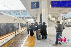 智慧铁路，技术赋能与人文关怀的平衡之道图片