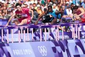 无缘决赛！“眼镜飞人”徐卓一，继续加油图片