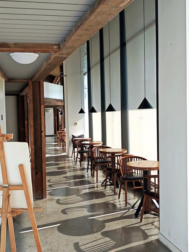 重庆“书店地图”更新了，初冬雨天就适合泡在书香里