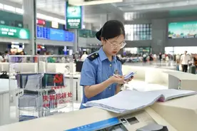 重庆火车站喊你去领遗失物品！近5000件→图片