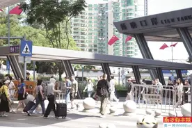 价钱“抵” 货品多 购物体验好图片