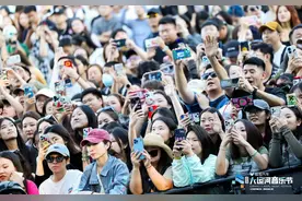 北京大运河音乐节首日以嘻哈音乐人为主，艾福杰尼、大张伟等献唱图片