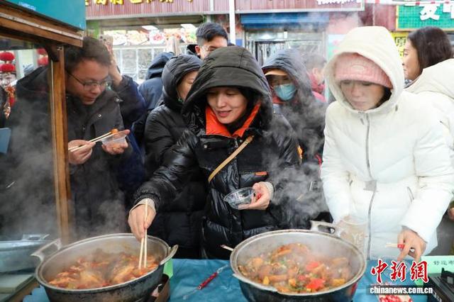 参与中国·西宁旅游电视周活动嘉宾感受高原古城魅力