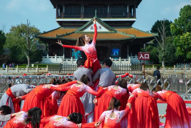 重磅消息！枣庄在校大学生师生限时福利来了，免费游台儿庄古城！