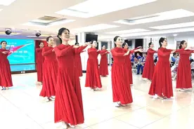现代舞、拍打操……杨浦这些健身团队个个“身怀绝技”图片
