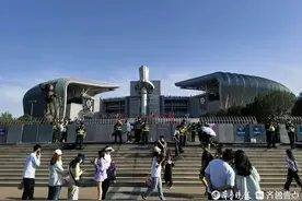 读懂济南|“零星几个”到明星“扎堆”，济南演唱会经济何以爆火图片